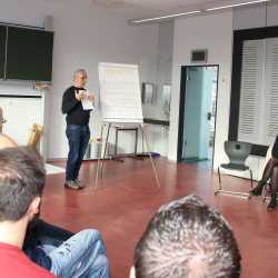 Gesamtes Kollegium lässt sich schulen: Lions-Quest-Seminare bei pädagogischen Tagen Gesamtes Kollegium lässt sich schulen: Lions-Quest-Seminare bei pädagogischen Tagen