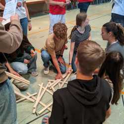 Grandioser Sieg der 10b im Mathe-Wettbewerb Grandioser Sieg der 10b im Mathe-Wettbewerb