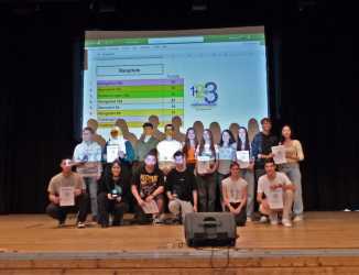 Grandioser Sieg der 10b im Mathe-Wettbewerb Grandioser Sieg der 10b im Mathe-Wettbewerb