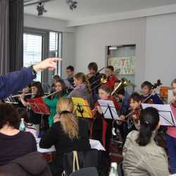 Großer Andrang bei der Viertklässlerparty Großer Andrang bei der Viertklässlerparty