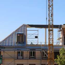 Haus Spangenberg hat wieder einen Dachstuhl Haus Spangenberg hat wieder einen Dachstuhl