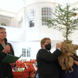 Herz und Herz vereint zusammen – Gemeinsame Musikwoche zweier Zinzendorfschulen Herz und Herz vereint zusammen – Gemeinsame Musikwoche zweier Zinzendorfschulen