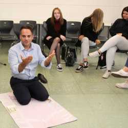 In der Ruhe liegt die Kraft: Interreligiöser Fachtag bietet Anstöße und Erfahrungen In der Ruhe liegt die Kraft: Interreligiöser Fachtag bietet Anstöße und Erfahrungen