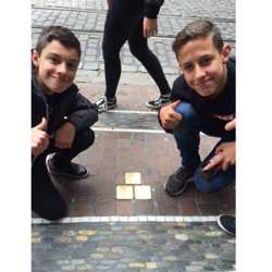 9R besichtigt in Freiburg Synagoge und Münster 9R besichtigt in Freiburg Synagoge und Münster