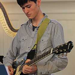 Facettenreiches Konzert der Zinzendorfschulen Facettenreiches Konzert der Zinzendorfschulen