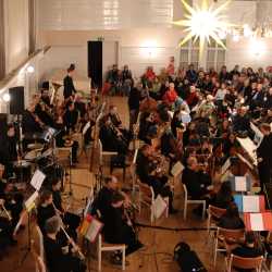 Adventskonzert begeistert das Publikum Adventskonzert begeistert das Publikum