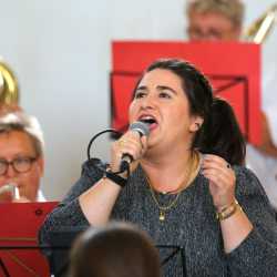 Kirchensaal wird zur Kulisse von Unterwelt und strahlenden Helden Kirchensaal wird zur Kulisse von Unterwelt und strahlenden Helden