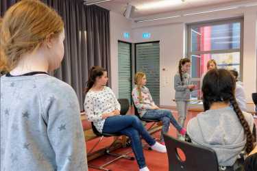 Theater-AG lüftet das Geheimnis von Pokey Island Theater-AG lüftet das Geheimnis von Pokey Island