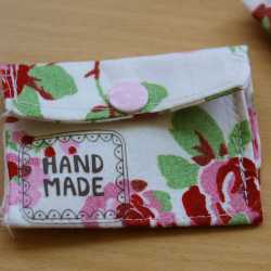 Kunterbuntes Schulfest bei strahlendem Sonnenschein Kunterbuntes Schulfest bei strahlendem Sonnenschein