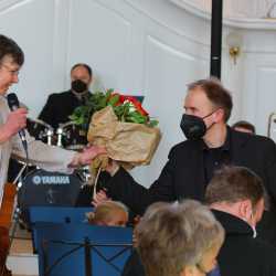 Frühlingskonzert mit bunter Vielfalt verschiedener Stilrichtungen Frühlingskonzert mit bunter Vielfalt verschiedener Stilrichtungen