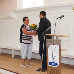 Abschied von Mitarbeitenden aus vielen Bereichen Abschied von Mitarbeitenden aus vielen Bereichen