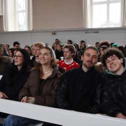 Gottesdienste zum Beginn der Weihnachtsferien Gottesdienste zum Beginn der Weihnachtsferien