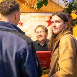 Altbekannte Gesichter beim Altschülertreffen 2024 Altbekannte Gesichter beim Altschülertreffen 2024