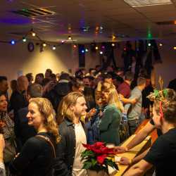 Altbekannte Gesichter beim Altschülertreffen 2024 Altbekannte Gesichter beim Altschülertreffen 2024