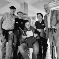 Erinnern. Verbinden. Feiern. – Wo Gemeinschaft über Generationen hinweg lebt Erinnern. Verbinden. Feiern. – Wo Gemeinschaft über Generationen hinweg lebt