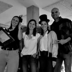 Erinnern. Verbinden. Feiern. – Wo Gemeinschaft über Generationen hinweg lebt Erinnern. Verbinden. Feiern. – Wo Gemeinschaft über Generationen hinweg lebt