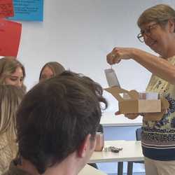 Staatliche Anerkennung für alle 23 Jugend- und Heimerzieher  Staatliche Anerkennung für alle 23 Jugend- und Heimerzieher