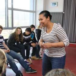 Spielend die fremde Sprache lernen Spielend die fremde Sprache lernen