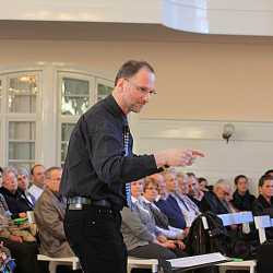 Facettenreiches Konzert der Zinzendorfschulen Facettenreiches Konzert der Zinzendorfschulen