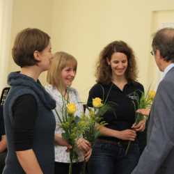 Zinzendorfschulen verabschieden neun Lehrer, Erzieherinnen und Referendarinnen