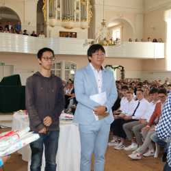 Jede Menge Preise für Abiturient*innen der Zinzendorfschulen Jede Menge Preise für Abiturient*innen der Zinzendorfschulen