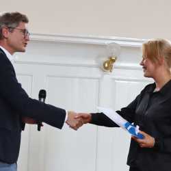 Sechs Einser-Abis an den Zinzendorfgymnasien Sechs Einser-Abis an den Zinzendorfgymnasien