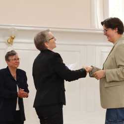 Sechs Einser-Abis an den Zinzendorfgymnasien Sechs Einser-Abis an den Zinzendorfgymnasien