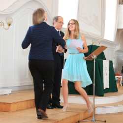 Abiturienten beenden das Kapitel „Schule“ Abiturienten beenden das Kapitel „Schule“