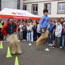 Laut, lustig – und ein kleines bisschen chaotisch: Der Abi-Streich 2025 Laut, lustig – und ein kleines bisschen chaotisch: Der Abi-Streich 2025