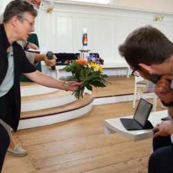 Verabschiedungen in Rente und andere Aufgaben Verabschiedungen in Rente und andere Aufgaben