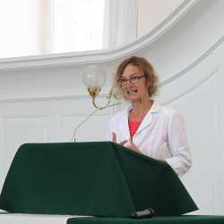 Schulleiter Br. Treude in den Ruhestand verabschiedet Schulleiter Br. Treude in den Ruhestand verabschiedet