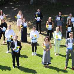 15 Sonderpreise für 31 Abiturienten 15 Sonderpreise für 31 Abiturienten