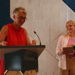 Fachschul-Absolventen wird „Mut zum Absprung“ gemacht Fachschul-Absolventen wird „Mut zum Absprung“ gemacht