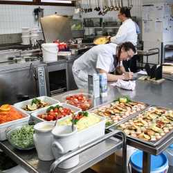 Adventsbrunch im Internat - ein festlicher Start in die Adventszeit Adventsbrunch im Internat - ein festlicher Start in die Adventszeit