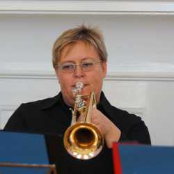 Beeindruckendes Schulkonzert begrüßt den Frühling Beeindruckendes Schulkonzert begrüßt den Frühling