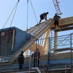 Haus Spangenberg hat wieder einen Dachstuhl Haus Spangenberg hat wieder einen Dachstuhl