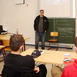 Gelungener Auftakt zur neuen Berufsfindungsmesse Gelungener Auftakt zur neuen Berufsfindungsmesse