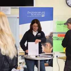 Gelungener Auftakt zur neuen Berufsfindungsmesse Gelungener Auftakt zur neuen Berufsfindungsmesse