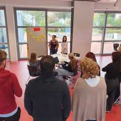 Internationalität im Fokus: Pädagogischer Austausch der Internate Vereinigung an den Zinzendorfschulen Internationalität im Fokus: Pädagogischer Austausch der Internate Vereinigung an den Zinzendorfschulen