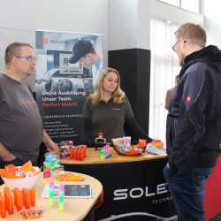 Zukunft im Fokus: Berufsfindungsmesse DateYourJob bringt Klarheit Zukunft im Fokus: Berufsfindungsmesse DateYourJob bringt Klarheit