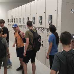 Technik hautnah erleben – Exkursion der 8Ra/b zur Firma EGT Technik hautnah erleben – Exkursion der 8Ra/b zur Firma EGT