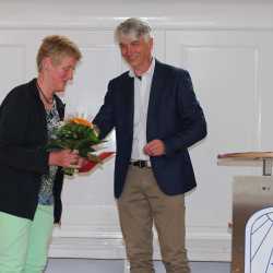 Jubilare gestalten und prägen die Zinzendorfschulen Jubilare gestalten und prägen die Zinzendorfschulen