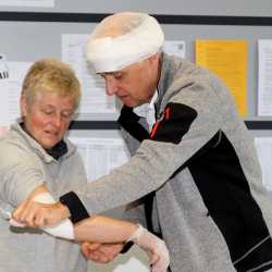 Verbände anlegen will gelernt sein Verbände anlegen will gelernt sein