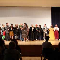 Große Emotionen und Gesellschaftskritik:  Große Emotionen und Gesellschaftskritik: