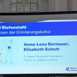Förderpreis für Zinzendorfschülerinnen beim Geschichtswettbewerb des Bundespräsidenten Förderpreis für Zinzendorfschülerinnen beim Geschichtswettbewerb des Bundespräsidenten
