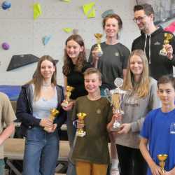 Kletterer erfolgreich beim Boulder-Cup der Internate Kletterer erfolgreich beim Boulder-Cup der Internate
