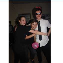 Hollywood in Königsfeld – SMV schmeißt glamouröse Unterstufenparty  Hollywood in Königsfeld – SMV schmeißt glamouröse Unterstufenparty