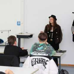 Zinzendorfschulen nehmen viele Impulse auf - Jahresbericht 2024 Zinzendorfschulen nehmen viele Impulse auf - Jahresbericht 2024