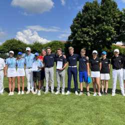 Jugend trainiert: Zinzendorf-Golf-Teams landesweit auf Platz 3 Jugend trainiert: Zinzendorf-Golf-Teams landesweit auf Platz 3