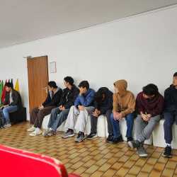 Vollgas voraus – Ein Tag voller Adrenalin auf der Kartbahn Vollgas voraus – Ein Tag voller Adrenalin auf der Kartbahn